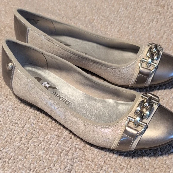 AK Sport Metallic Flats with Chain Detail - Picture 1 of 4